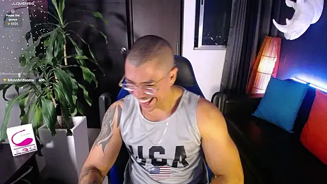 Zed ferrer online show from 31, 3, 2026