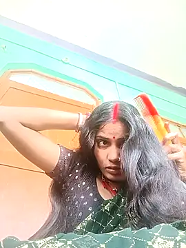 Snapshot of Pushpa_hotty chatting on 11, 4, 2026 Pushpa hotty online show from 11, 4, 2026