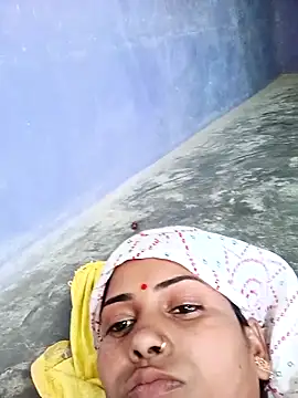 Snapshot of Pushpa_hotty chatting on 11, 4, 2026 Pushpa hotty online show from 11, 4, 2026