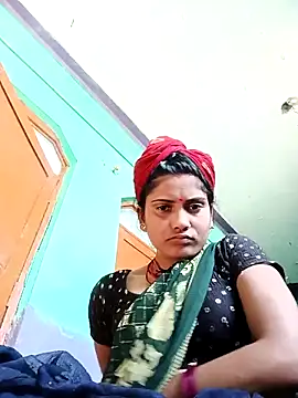 Snapshot of Pushpa_hotty chatting on 15, 4, 2026 Pushpa hotty online show from 15, 4, 2026