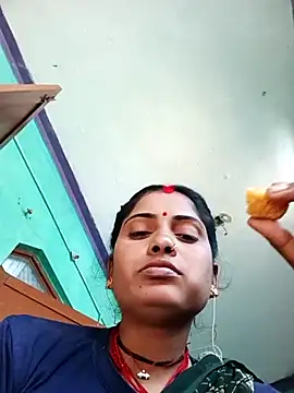 Snapshot of Pushpa_hotty chatting on 30, 4, 2026 Pushpa hotty online show from 30, 4, 2026