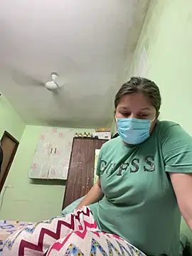 Cute hotzara online show from 25, 3, 2026