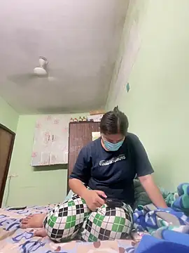 Cute hotzara online show from 26, 3, 2026