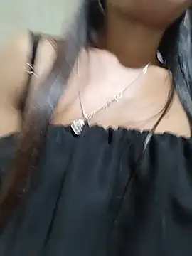 Snapshot of gugu0022 chatting on 24, 6, 2026 gugu0022 online show from 24, 6, 2026
