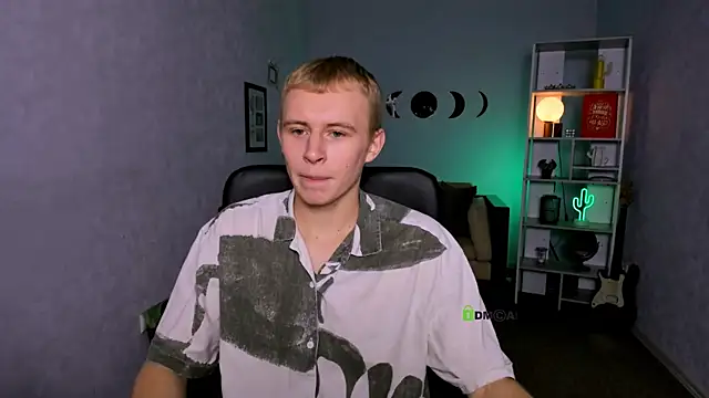 Snapshot of rafael_bien chatting on 20, 12, 2025 rafael bien online show from 20, 12, 2025