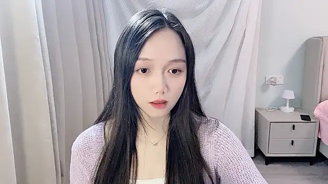 Snapshot of BoiI2u chatting on 15, 11, 2025 BoiI2u online show from 15, 11, 2025