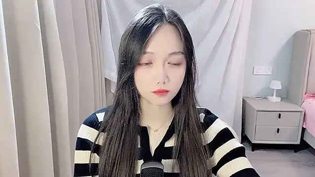 Snapshot of BoiI2u chatting on 22, 11, 2025 BoiI2u online show from 22, 11, 2025