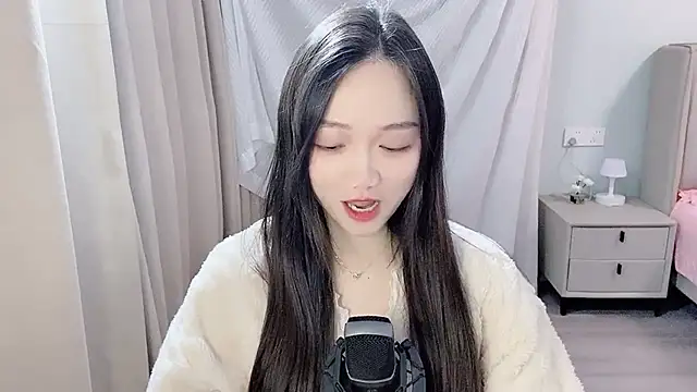 Snapshot of BoiI2u chatting on 22, 12, 2025 BoiI2u online show from 22, 12, 2025