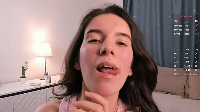 Snapshot of ShelaMailo chatting on 27, 11, 2025 ShelaMailo online show from 27, 11, 2025