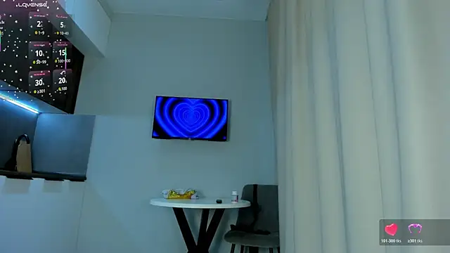 Sakura  frostt online show from 27, 11, 2025