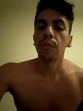 Snapshot of roddyron1n chatting on 14, 11, 2025 roddyron1n online show from 14, 11, 2025