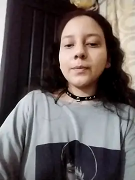 chibi love online show from 17, 12, 2025