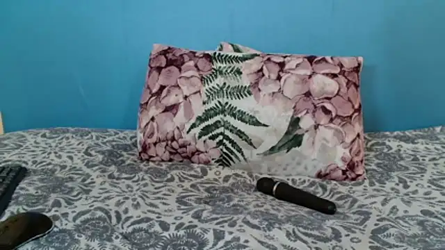 Snapshot of MissMoyo chatting on 2, 2, 2026 MissMoyo online show from 2, 2, 2026