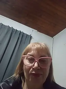 SexyMilf1211 online show from 1, 7, 2026