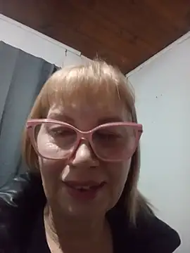 SexyMilf1211 online show from 5, 7, 2026