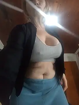 SexyMilf1211 online show from 20, 7, 2026