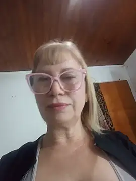 SexyMilf1211 online show from 25, 7, 2026