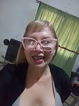 SexyMilf1211 online show from 27, 7, 2026