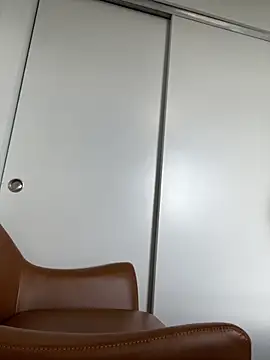 Drekacakez online show from 2, 12, 2025