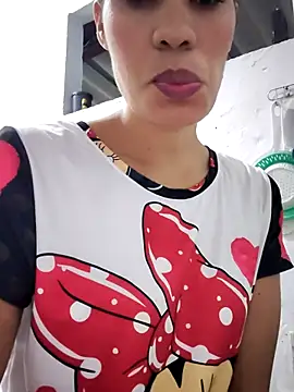 Mia saaenz online show from 13, 12, 2025