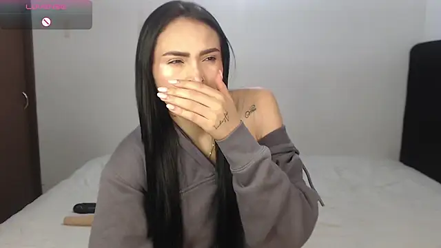 Snapshot of Linda__fiore chatting on 21, 3, 2026 Linda fiore online show from 21, 3, 2026