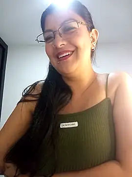 CelesteAlvarez1989 online show from 22, 4, 2026