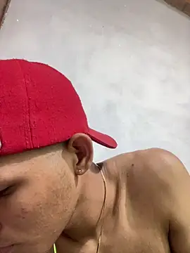 Luigi cumming1 online show from 12, 4, 2026