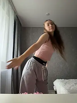 Holy Poly online show from 18, 11, 2025