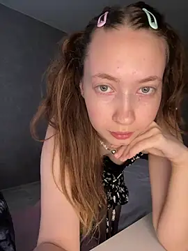 Holy Poly online show from 27, 3, 2026