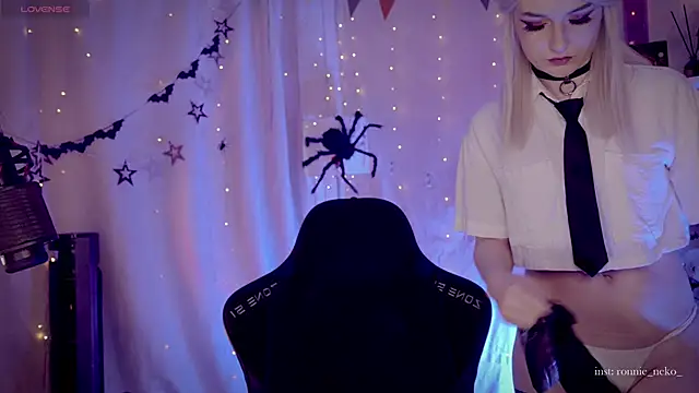 vronnier online show from 25, 11, 2025