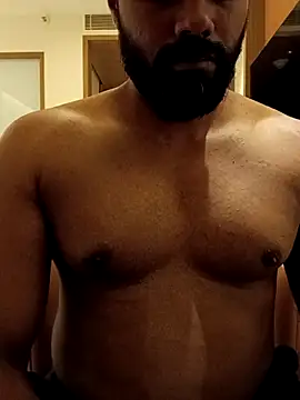 frolicme456 online show from 19, 4, 2026