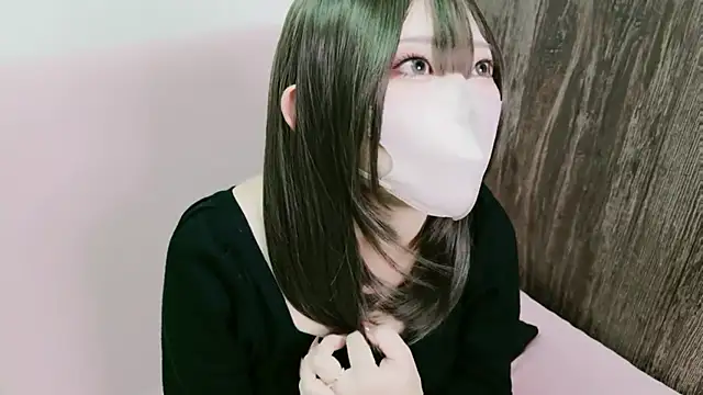 milkchan22 online show from 2, 12, 2025