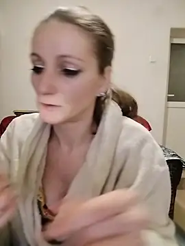 CrazyMaya39 online show from 6, 4, 2026