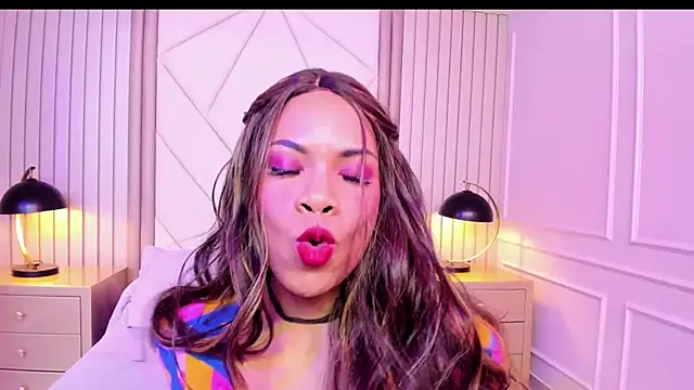 Snapshot of LailaDavidson chatting on 23, 5, 2026 LailaDavidson online show from 23, 5, 2026