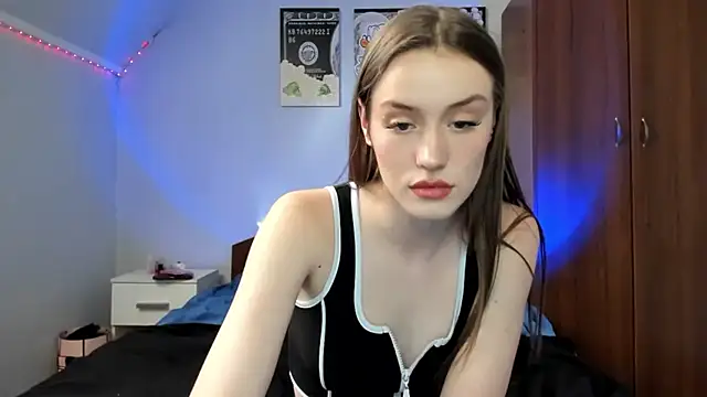 tinyglow online show from 24, 4, 2026