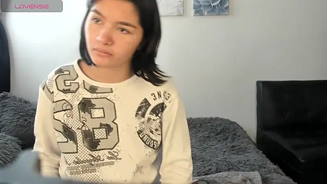 Snapshot of sorayalanne chatting on 14, 11, 2025 sorayalanne online show from 14, 11, 2025