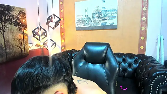 Snapshot of AROMERCURY chatting on 17, 11, 2025 AROMERCURY online show from 17, 11, 2025