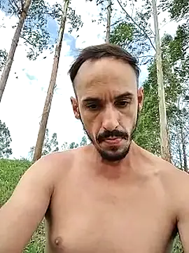 Snapshot of Bogretoo chatting on 15, 11, 2025 Bogretoo online show from 15, 11, 2025