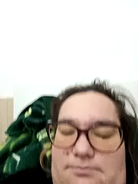 BabyGirlll1 online show from 19, 11, 2025