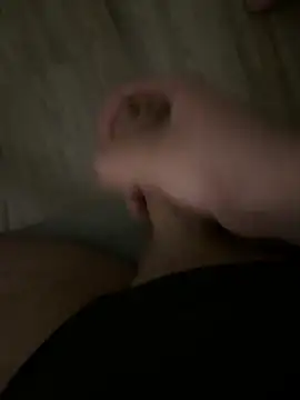 Snapshot of Unvekannt93 chatting on 18, 11, 2025 Unvekannt93 online show from 18, 11, 2025