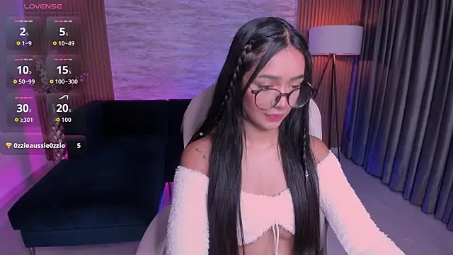 kylie collins online show from 4, 4, 2026