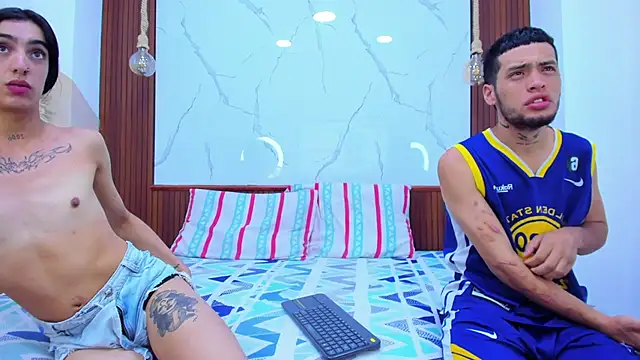 Loversinfire2 online show from 8, 4, 2026