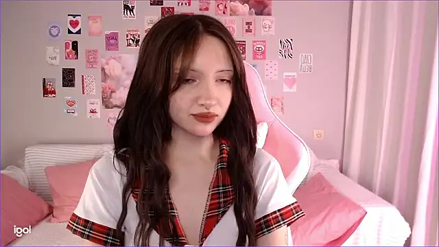 Lexi Bottom online show from 4, 2, 2026