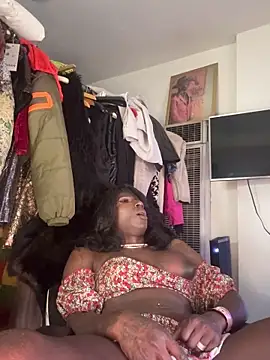 Motherbigbus online show from 15, 4, 2026