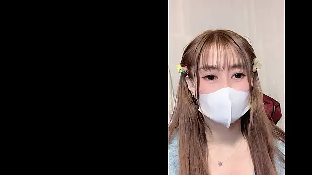 Snapshot of MiAnna-Lovee chatting on 20, 11, 2025 MiAnna-Lovee online show from 20, 11, 2025