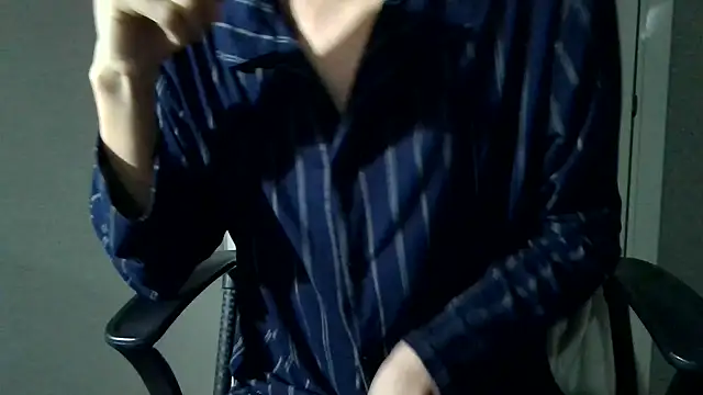 minhyuck001 online show from 23, 11, 2025