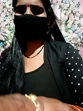 Snapshot of hotbabe205 chatting on 17, 11, 2025 hotbabe205 online show from 17, 11, 2025