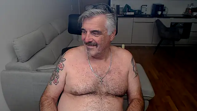 Buidapest online show from 25, 11, 2025