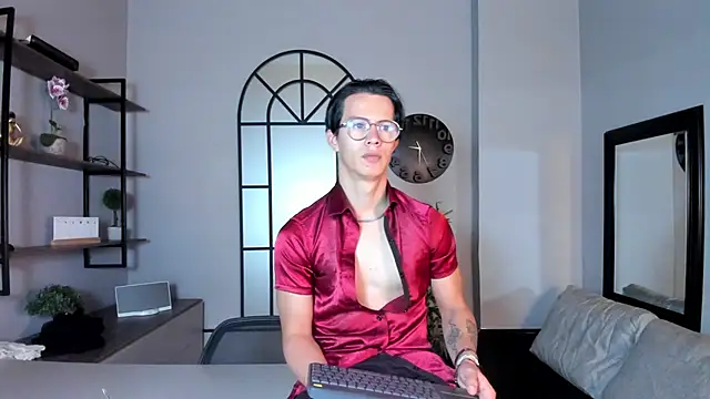 Snapshot of Brandon_starkk chatting on 17, 11, 2025 Brandon starkk online show from 17, 11, 2025