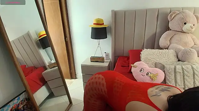 Emyii  online show from 17, 2, 2026